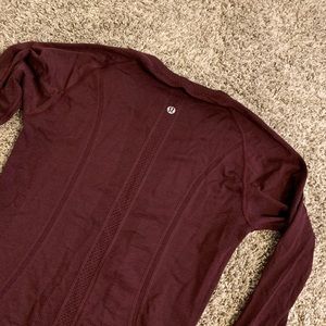 Swiftly Tech Long Sleeve - Burgundy